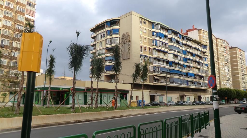 Apartamento Huelin Малага Екстериор снимка